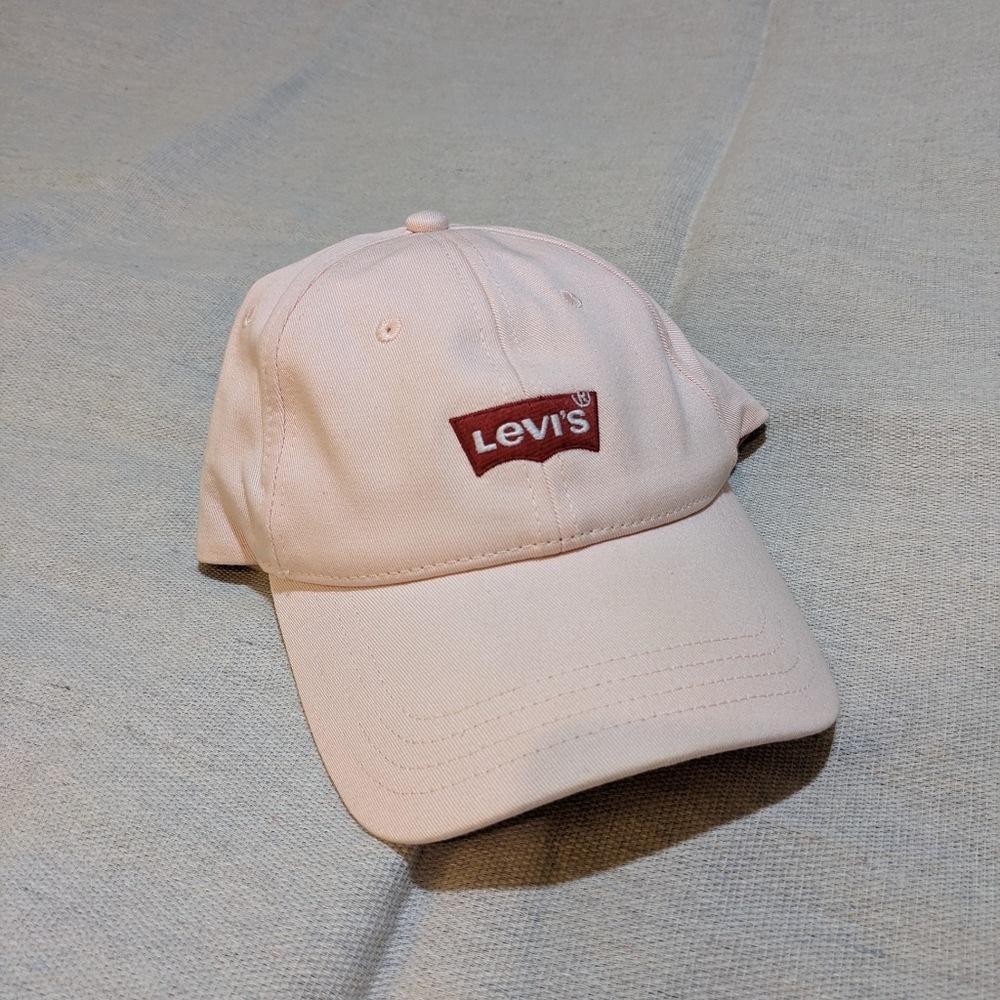 Levi's Baseball Cap Hat Pink